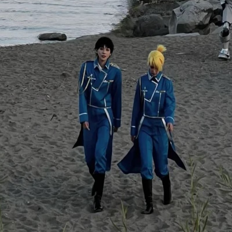 Roy Mustang Cosplay Anime Full - Fullmetal Alchemist Coat recensione e prezzo