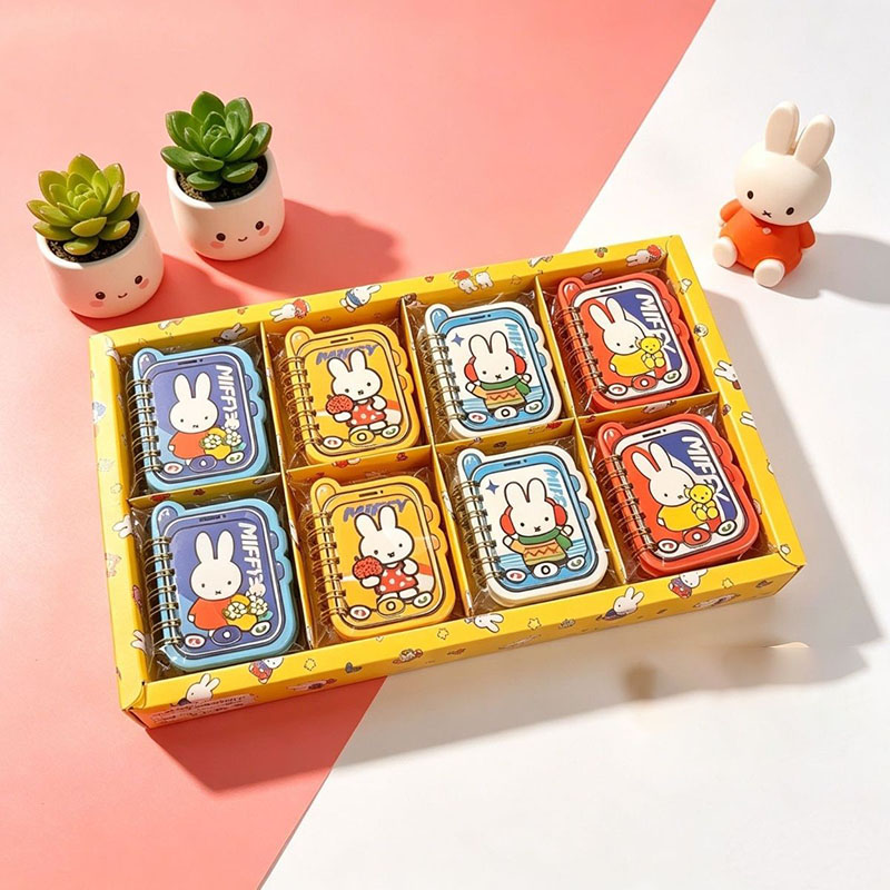 Quaderno Miffy Carino a Forma  - Anime Cosplay Coloring Pages recensione e prezzo